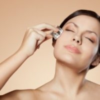 Des choses qui arrivent lorsque vous mettez des glaçons sur la peau